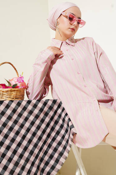 Dik Çizgili Sırt Pileli Gömlek Pudra - Gömlek