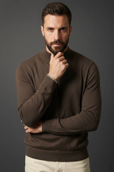 Dik Yaka Basic Erkek Yün Kazak Kahve - Erkek Kazak