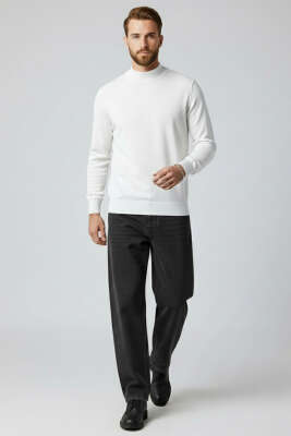 Dik Yaka Basic Triko Erkek Kazak Beyaz - Erkek Kazak