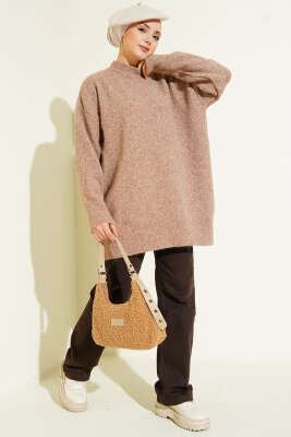 Dik Yaka Basic Yumoş Triko Tunik Latte - Tunik