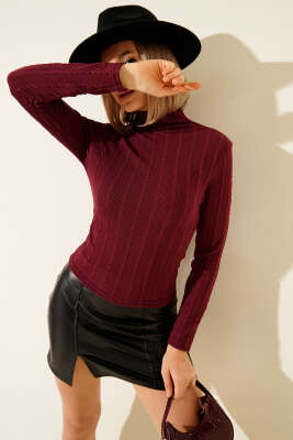 Dik Yaka Büzgü Fitilli Bluz Bordo - CALİENTE