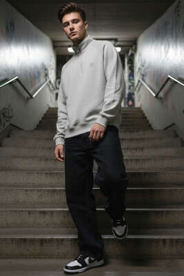 Dik Yaka Fermuarlı Erkek Sweatshirt Gri - Erkek Sweatshirt