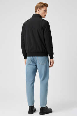 Dik Yaka Fermuarlı Mevsimlik Erkek Mont Siyah - Erkek Mont