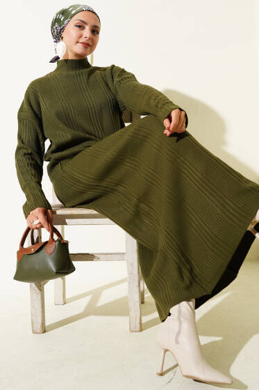 Dik Yaka Fitilli Triko Elbise Haki - Elbise