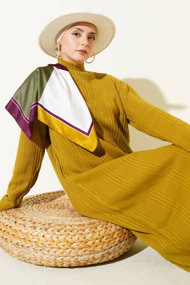 Dik Yaka Fitilli Triko Elbise Yağ Yeşili - Elbise