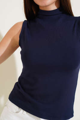 Dik Yaka Kolsuz Body Lacivert - Kadın Giyim Modelleri