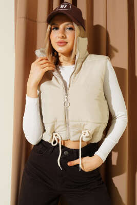 Dik Yaka Kolsuz Şişme Mont Bej - Kadın Giyim Modelleri