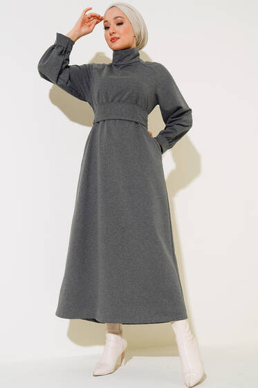 Dik Yaka Kuşaklı Elbise Füme - Tesettür Elbise