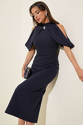 Dik Yaka Pelerin Detaylı Abiye Elbise Lacivert 