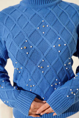 Dik Yaka Taşlı Triko Kazak Mavi - Yılın Fırsatı