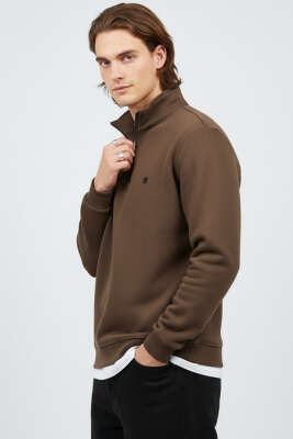 Dik Yaka Yarım Fermuar Sweatshirt Kahve 