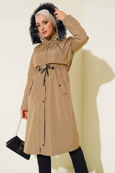 Dik Yakalı İçi Kürklü Mont Bej - Mont
