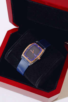 Dikdörtgen Çerçeve Kadın Kol Saati Lacivert - İNCİ BİJÜTERİ