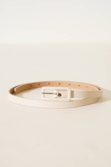 Dikdörtgen Tokalı İnce Kemer Bej - Deri Kemer