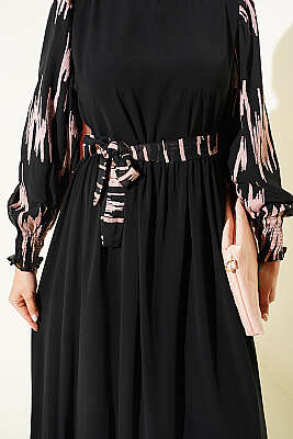 Dikey Nakışlı Kol Gipeli Elbise Pudra - Fendel