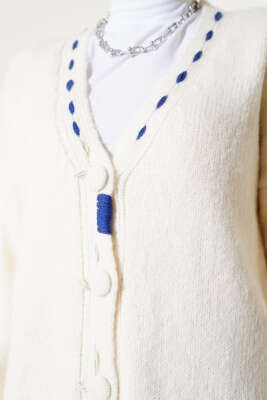 Dikiş Detay Düğmeli Uzun Triko Hırka Vanilya - Triko Hırka