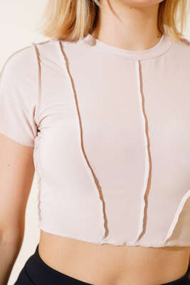 Dikiş Detaylı Crop Bej - Kadın Giyim Modelleri