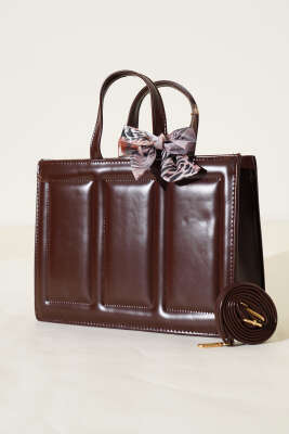 Dikiş Detaylı Fularlı Çanta Acı Kahve 