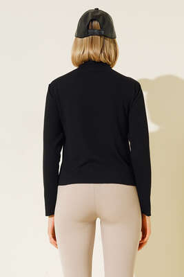 Dikiş Detaylı Kısa Bluz Siyah - Yılın Fırsatı