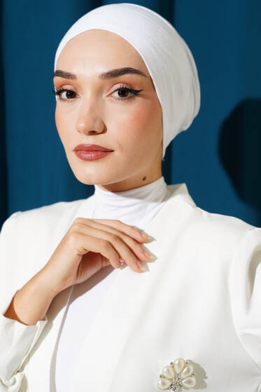 Dikişsiz Geçirmeli Bone Beyaz - BONE