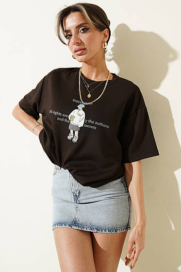 Disclaimer Baskılı T-shirt Kahve - Kadın Giyim Modelleri