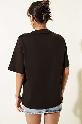 Disclaimer Baskılı T-shirt Kahve - Kadın Giyim Modelleri