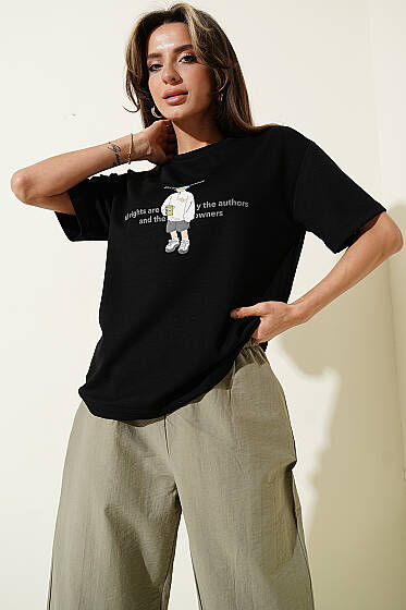 Disclaimer Baskılı T-shirt Siyah - Yılın Fırsatı