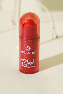  Doğal Görünümlü Stick Allık 03 - Ten Makyajı