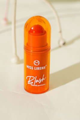  Doğal Görünümlü Stick Allık 05 - Ten Makyajı