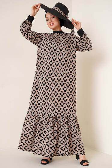 Dokuma Desenli Ribanalı Elbise Bej - Tesettür Elbise