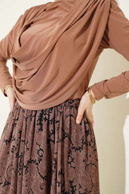 Dökümlü Yaka Desenli İkili Takım Latte - İkili Takım