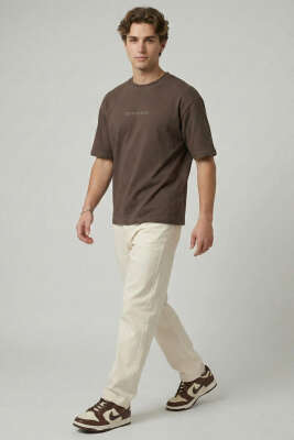 Don't Look Back Baskılı Oversize Erkek T-shirt Kahve - Erkek T-shirt