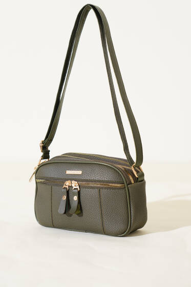 Dört Bölmeli Fermuarlı Çanta Haki - Kol Çantası