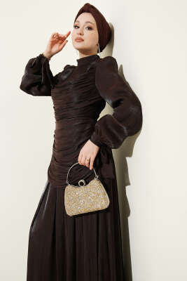 Drapeli Kol Ucu Bağlamalı Abiye Elbise Kahve - Elbise