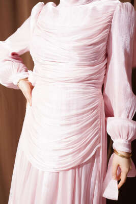 Drapeli Kol Ucu Bağlamalı Abiye Elbise Pembe - Elbise