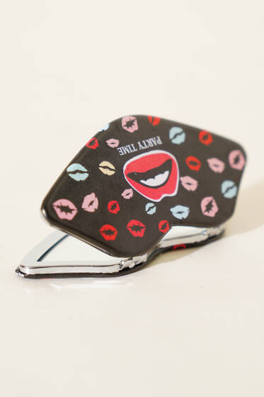 Dudak Figürlü Cep Ayna Siyah - Ayna