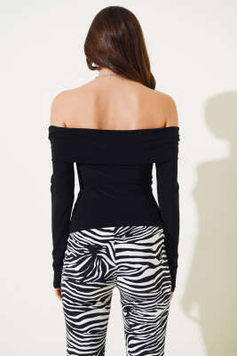 Düğme Aksesuarlı Sandy Bluz Siyah - Kadın Giyim Modelleri