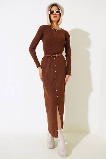 Düğme Detaylı Fitilli Yırtmaçlı Triko Takım Kahve - Triko