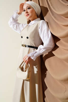 Düğme Detaylı Kemerli Jile Elbise Bej - Tesettür Elbise