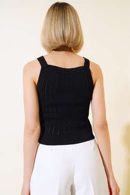 Düğme Detaylı Triko Crop Siyah - Kadın Giyim Modelleri