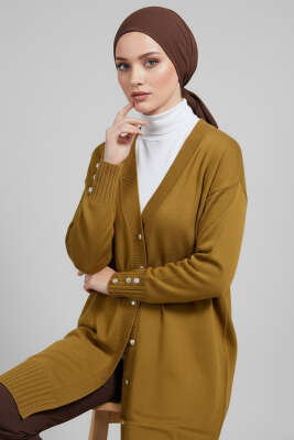 Düğme Detaylı V Yaka Triko Hırka Yağ Yeşili