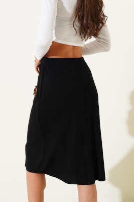 Düğme Detaylı Yırtmaçlı Triko Midi Etek Siyah - Kadın Giyim Modelleri