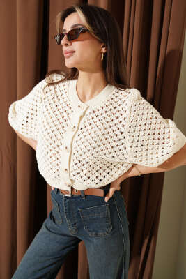 Düğmeli Ajurlu Kısa Hırka Taş - Kadın Giyim Modelleri