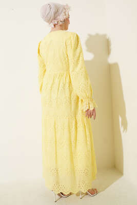 Düğmeli Brode Bilek Lastikli Elbise Sarı - Elbise