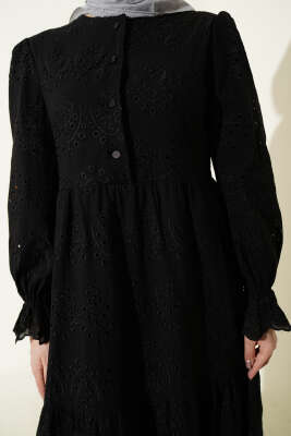 Düğmeli Brode Bilek Lastikli Elbise Siyah - Elbise