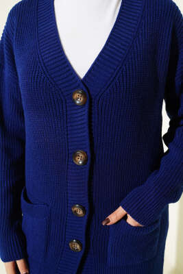 Düğmeli Cepli Uzun Triko Hırka Lacivert - Hırka