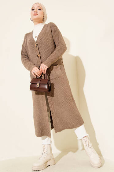 Düğmeli Cepli Uzun Triko Hırka Vizon - Hırka