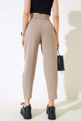 Düğmeli Dar Paça Pantolon Vizon - Kadın Giyim Modelleri