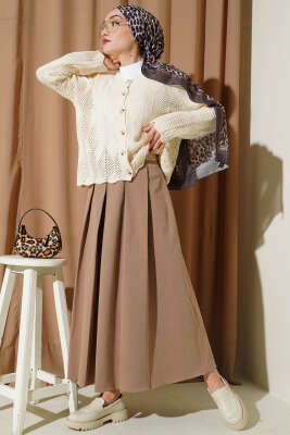 Düğmeli Desenli Triko Kısa Ajur Hırka Bej - Yılın Fırsatı