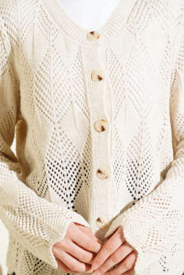 Düğmeli Desenli Triko Kısa Ajur Hırka Taş - Yılın Fırsatı